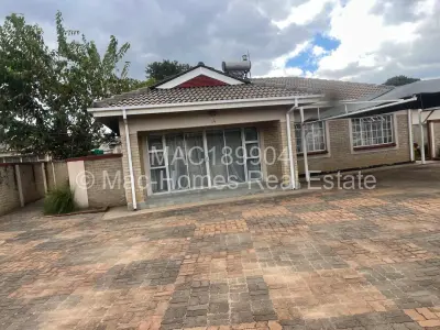 House For Sale in Prospect