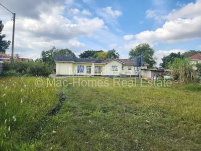 House For Sale in Greendale