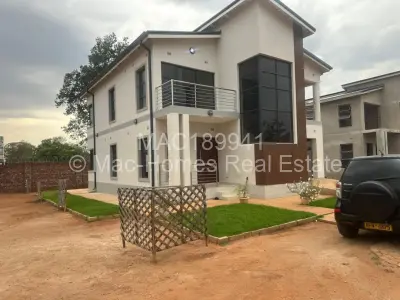 Townhouse/Cluster For Sale in Mabelreign