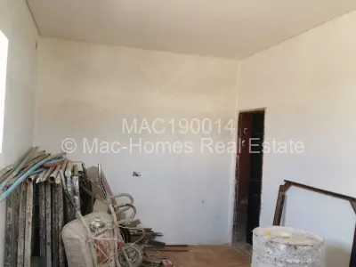 House For Sale in Bloomingdale