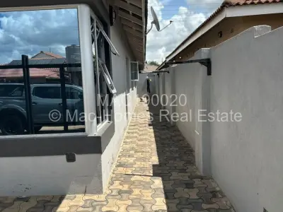 House For Sale in Aspindale Park