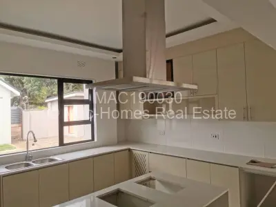 Townhouse/Cluster For Rent in Borrowdale West