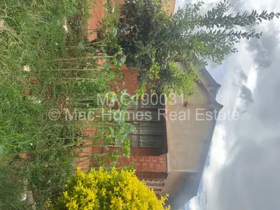 House For Sale in Hatcliffe