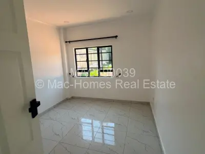 Cottage/Garden Flat For Rent in Greendale North