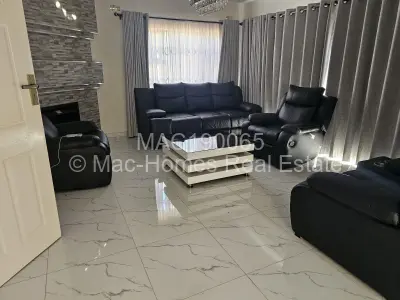 House For Sale in Glaudina