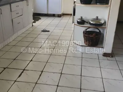 House For Sale in Highlands