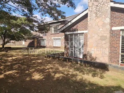 House For Sale in Highlands