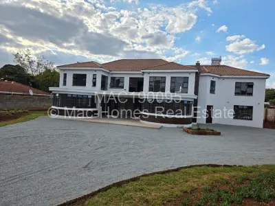 House For Sale in Borrowdale West