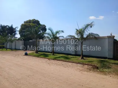 Residential Stand For Sale in Waterfalls