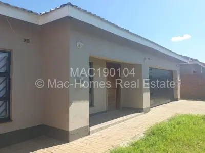 House For Sale in Adylinn
