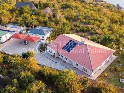 House For Sale in Kariba