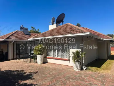 House For Rent in Mabelreign
