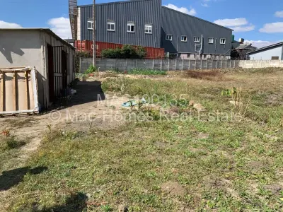 Industrial Stand For Sale in Msasa