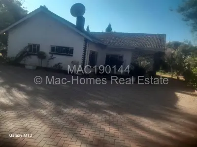 House For Rent in Greendale