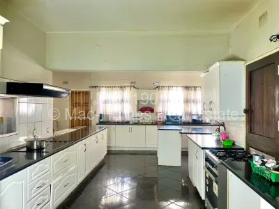 House For Sale in Eastlea