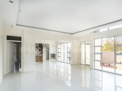 Townhouse/Cluster For Sale in Emerald Hill