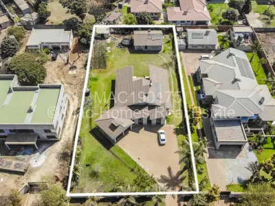 House For Sale in Pomona