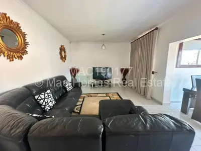 Flat/Apartment For Sale in Avondale West