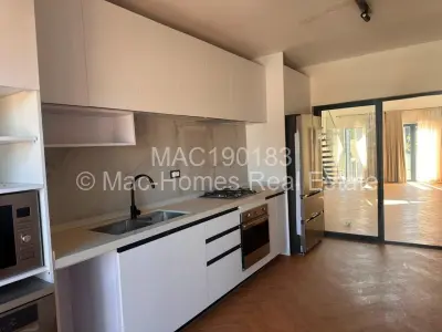 Flat/Apartment For Rent in Glen Lorne