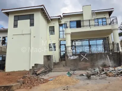 Flat/Apartment For Sale in Carrick Creagh Estate