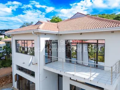 Flat/Apartment For Sale in Carrick Creagh Estate