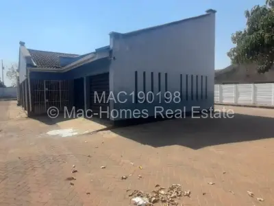 House For Rent in Zimre Park