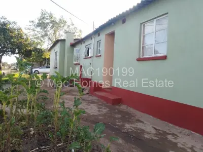 House For Sale in Nyameni