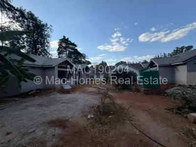 Townhouse/Cluster For Sale in Greendale