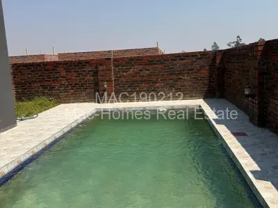 Townhouse/Cluster For Rent in Arlington