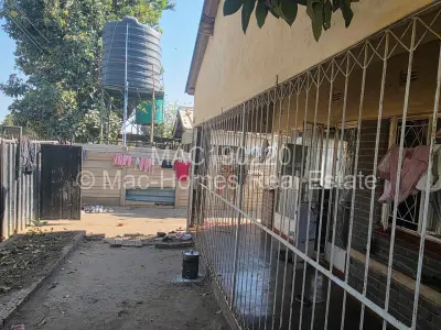 House For Sale in Chitungwiza