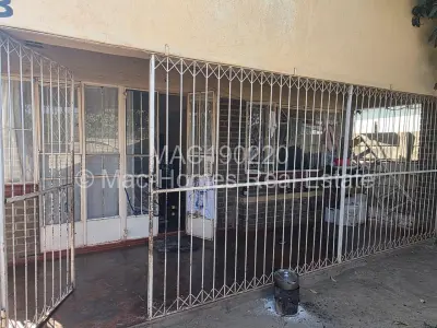 House For Sale in Chitungwiza