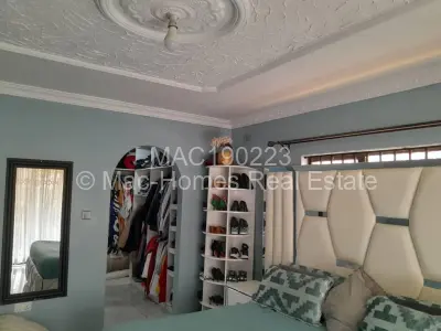 House For Sale in Windsor Park