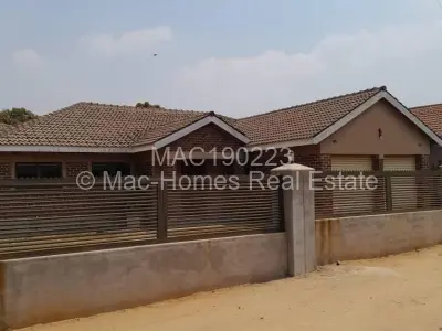 House For Sale in Windsor Park