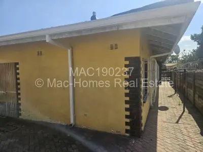 House For Sale in Highfield