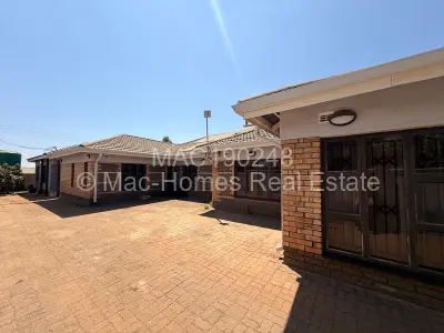 House For Sale in Sandton Park