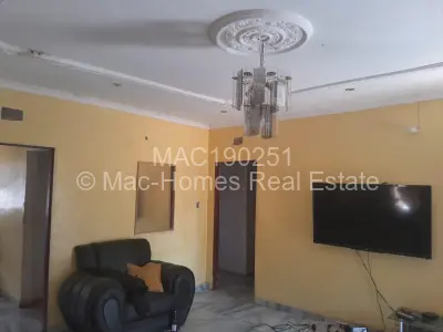 House For Sale in Waterfalls