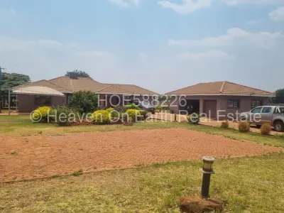 House For Sale in Brookeview