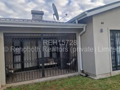 Townhouse/Complex/Cluster to Rent in Greendale