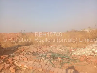 Stand for Sale in Nyabira