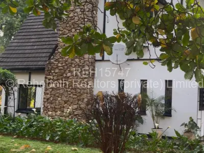 House to Rent in Upper Hillside