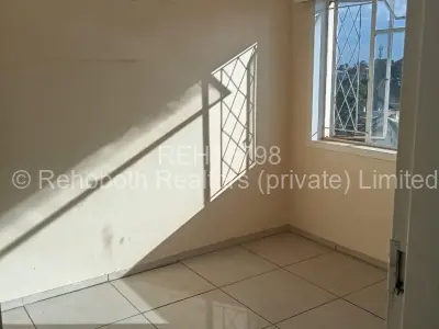 Flat/Apartment For Rent in Avenues