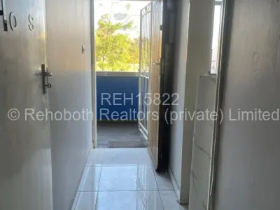 Flat/Apartment For Rent in Northwood