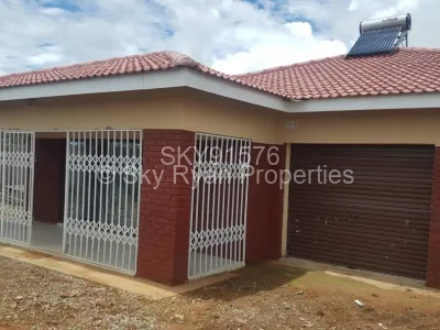 House for Sale in Manresa