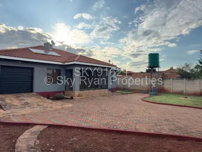 House for Sale in Cold Comfort