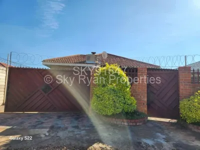 House for Sale in Glen View