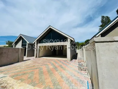 Townhouse/Complex/Cluster for Sale in Marlborough