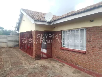 House for Sale in Westlea Hre