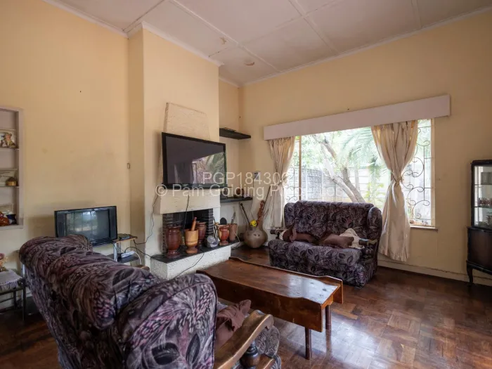 House For Sale in Emerald Hill Pam Golding Properties