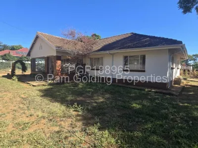 House for Sale in Sauerstown