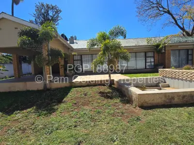 House for Sale in Suburbs